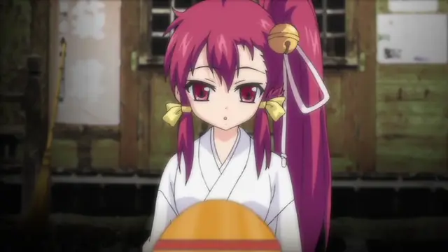 A girl with long pink hair and gold accessories, wearing a white kimono, looks on with a surprised expression as she sits in a traditional Japanese room. Screenshot from Kagirohi Shaku Kei – Another 2