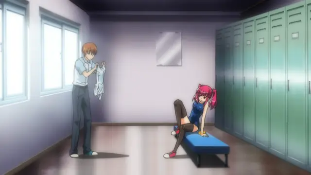 In a locker room, a shirtless man in blue pants stands holding a towel while a pink-haired girl in a short dress sits on a bench looking at him. Screenshot from Tsundere Inran Shoujo Sukumi - Episode 1