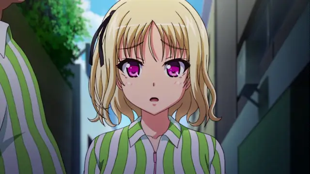 A shocked blonde girl with pink eyes and a black hair ribbon looks on with a surprised expression while wearing a green and white striped shirt in an outdoor urban setting. Screenshot from JK to Ero Konbini Tenchou - Episode 5